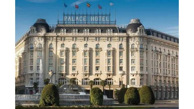 The Palace, a Luxury Collection Hotel