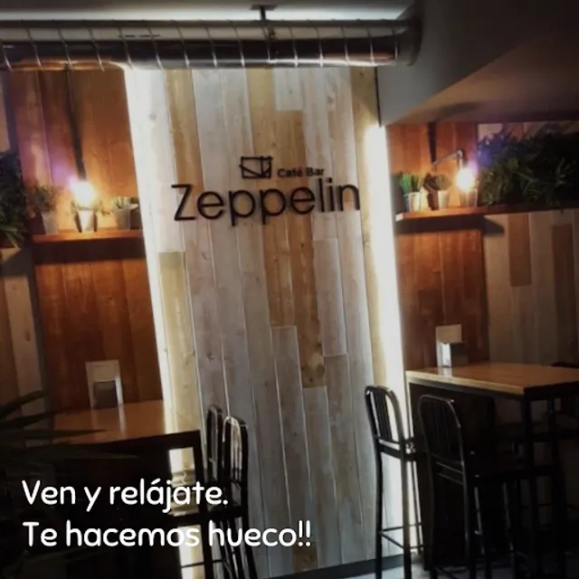 Café Bar Zeppelin