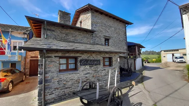 "Los Glayus" Casa de Aldea