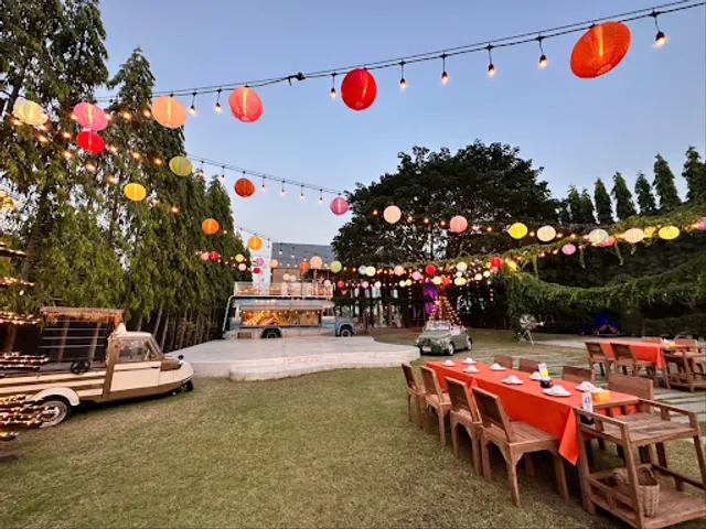 Nhamya Society หนามหญ้าโซไซตี้ ราชบุรี