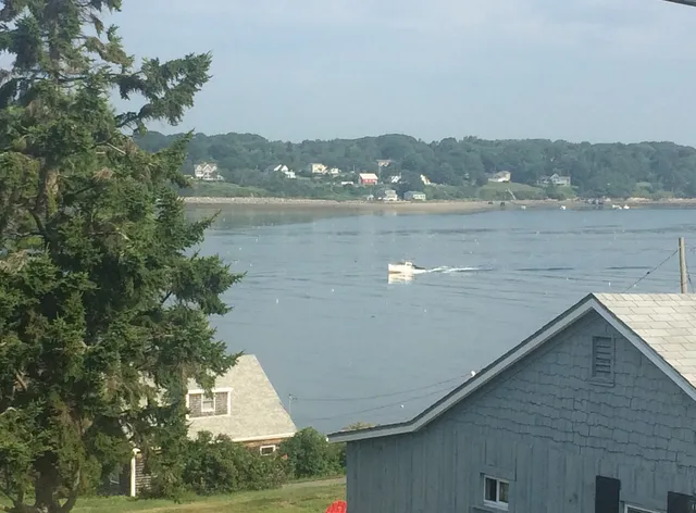 Sea Escape Cottages & Charters