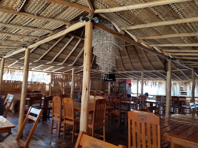 El Estadio Restaurant & Cevichería