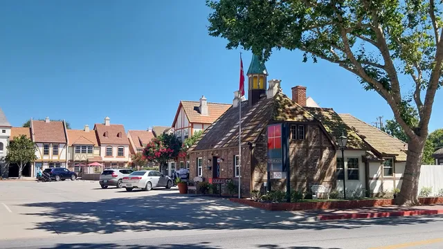Solvang Public Parking