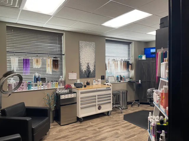 Beautiful Escape Salon- Elite Invisible Bead Extension