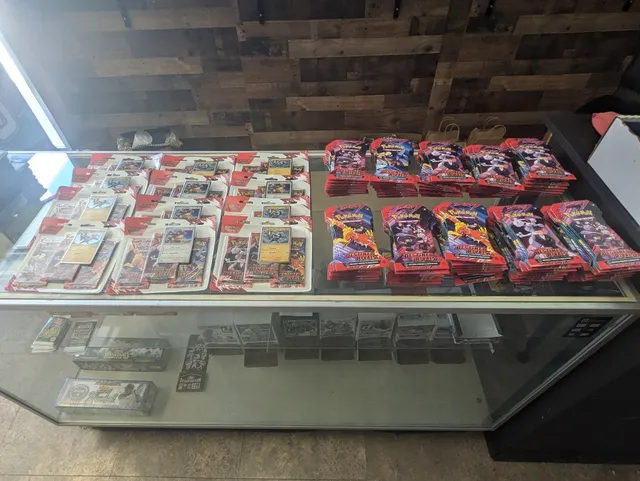 Shadow Realm Cards & Collectibles