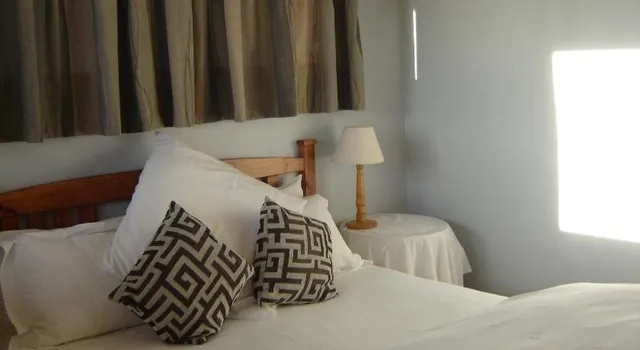 Cedar Lodge Guest House