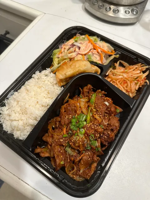 Lee's Korean Kitchen