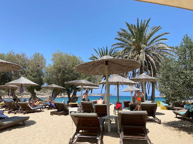 Laris tavern and beach