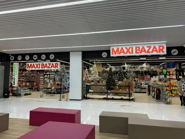 Maxi Bazar