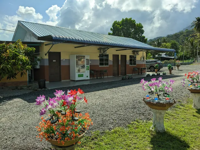 Bee Good Chalet/Home Stay