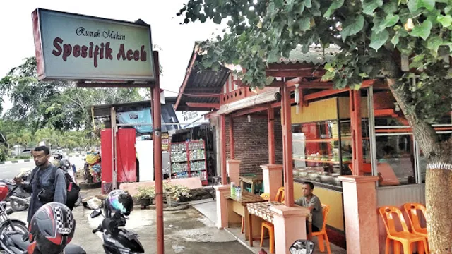 Rumah Makan Spesifik Aceh