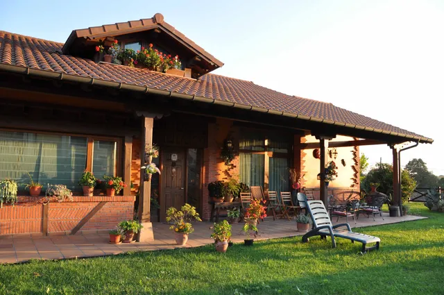 Alojamiento Bernabales