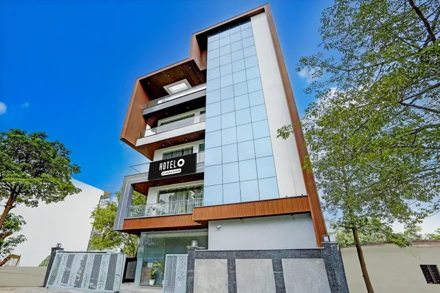 Hotel O Expo Mart Ansal Golf Link 1