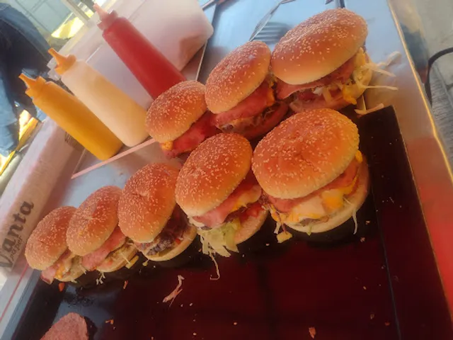 Hamburguesas y hotdog "Peter"