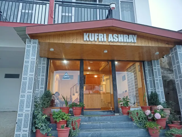 Hotel Kufri Ashray