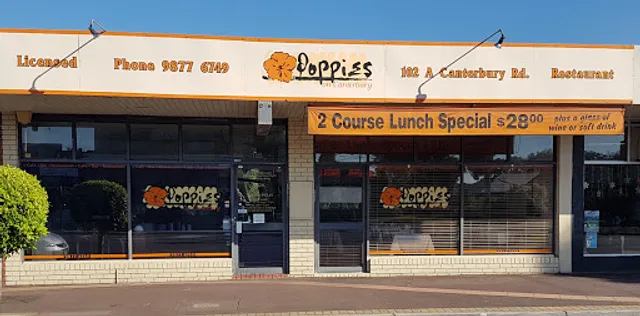 Poppies on Canterbury