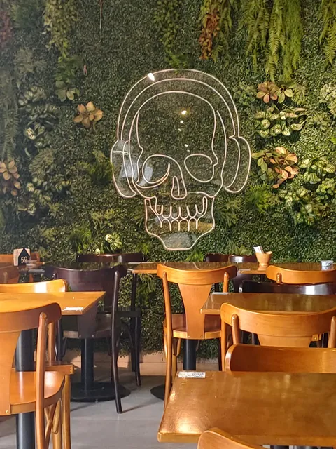 Rock Fella Fire and Meat (Berrini)