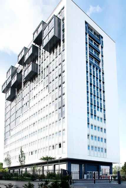 Appartements Hôtels La Canopée