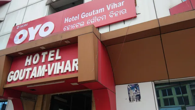 OYO 38200 Hotel Goutam Vihar