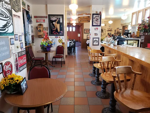 Angela's Café