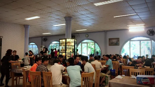 Nhà hàng Ngọc Anh