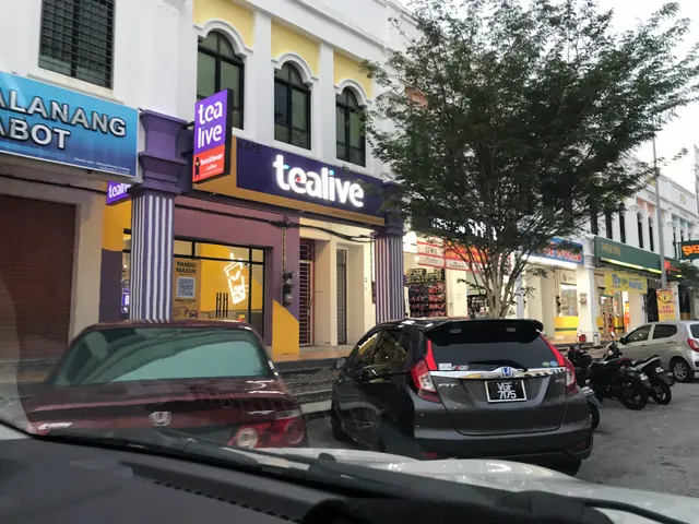 Tealive • Pusat Perniagaan Bukit Baru Utama • Melaka