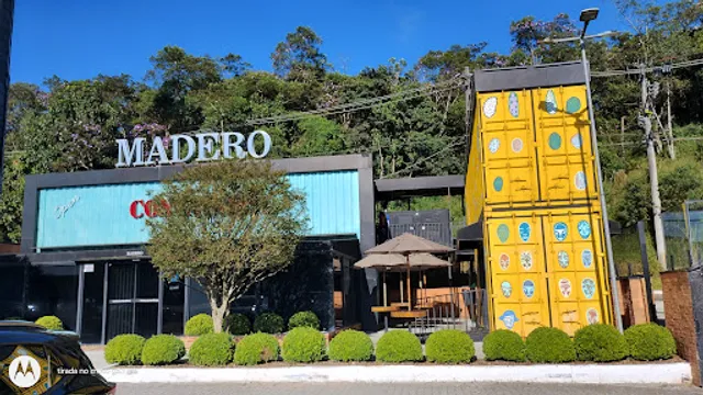 Madero Container | Imigrantes