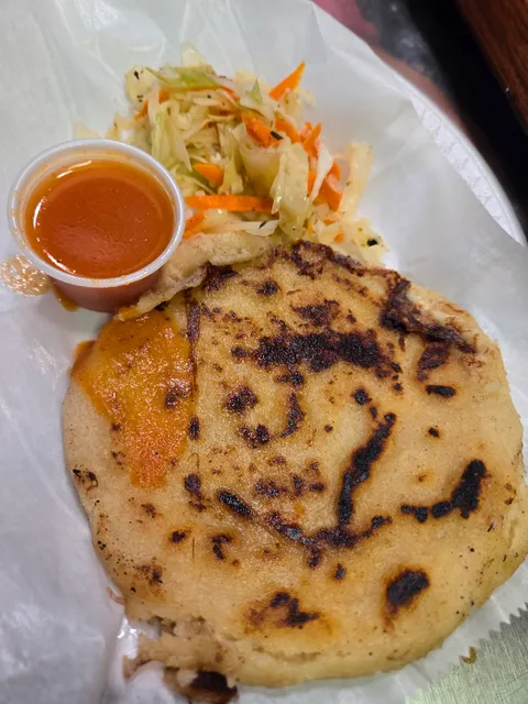 Family Restaurant 5 Estrellas