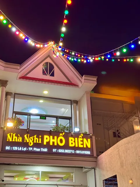 Nhà Nghỉ Phố Biển (Pho Bien Guesthouse)