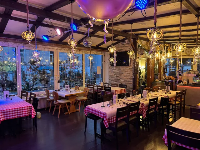 Europa Restaurant & Live Music