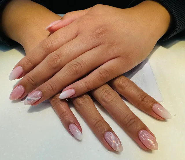 Lusso Nails