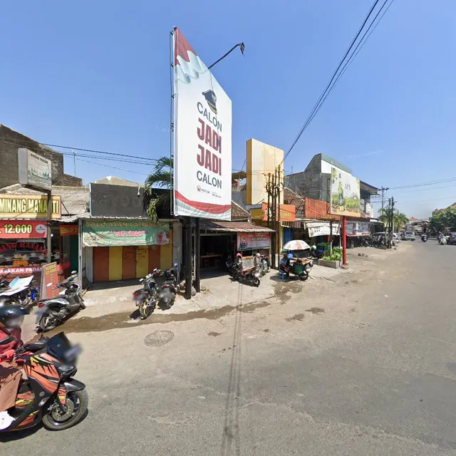 Gudeg Ceker Ayam Kremes Bu Koco