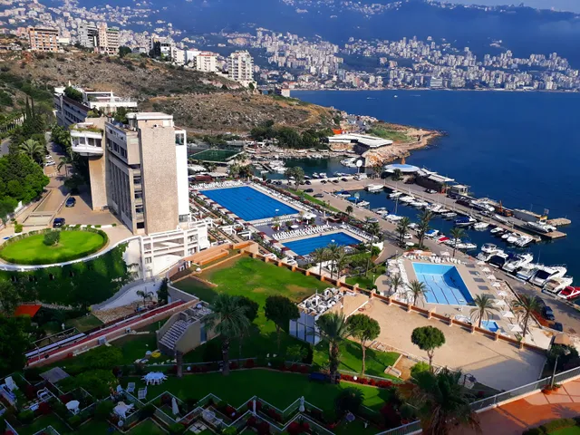 Aquamarina 2 - Beach