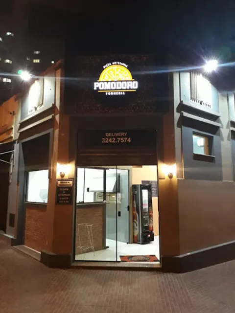 Pomodoro Forneria (Pizza Artesanal em Monte Alto)