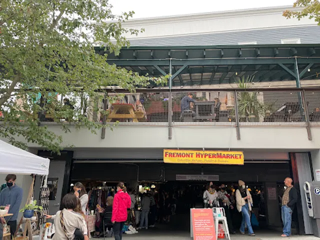 Fremont Sunday Street Market