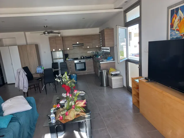 Marina Apartments 211