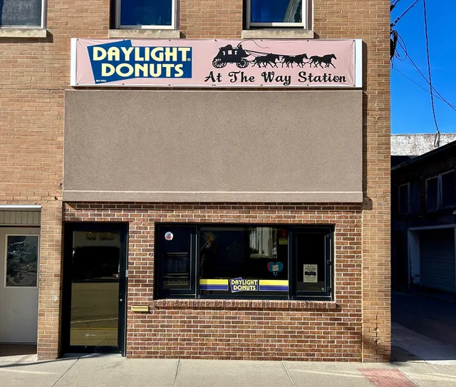 Daylight Donuts
