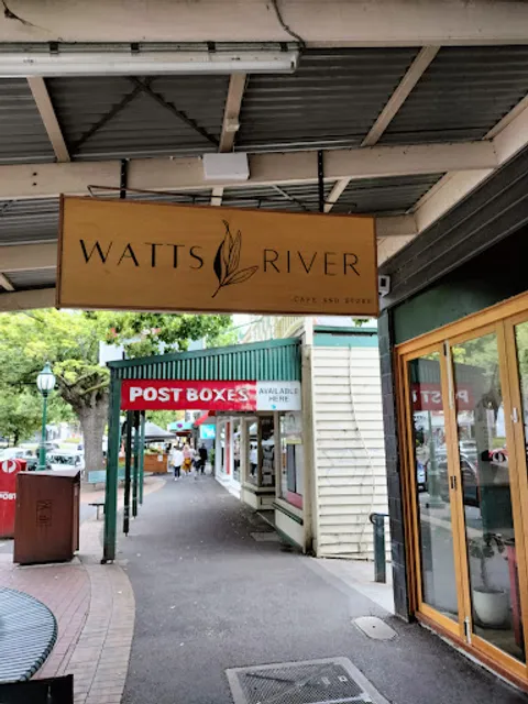 Watts River Cafe and Store