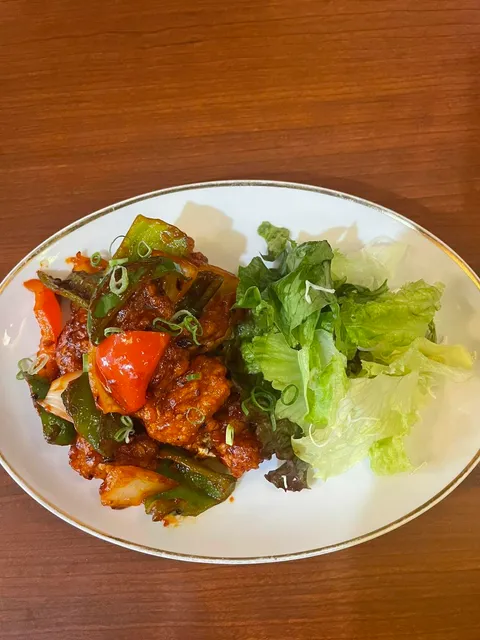 Mahal Indian Restaurant & Bar