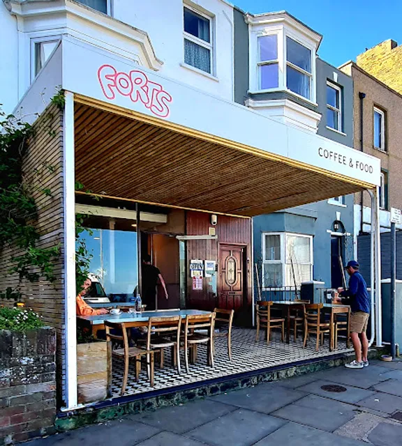 Forts Café