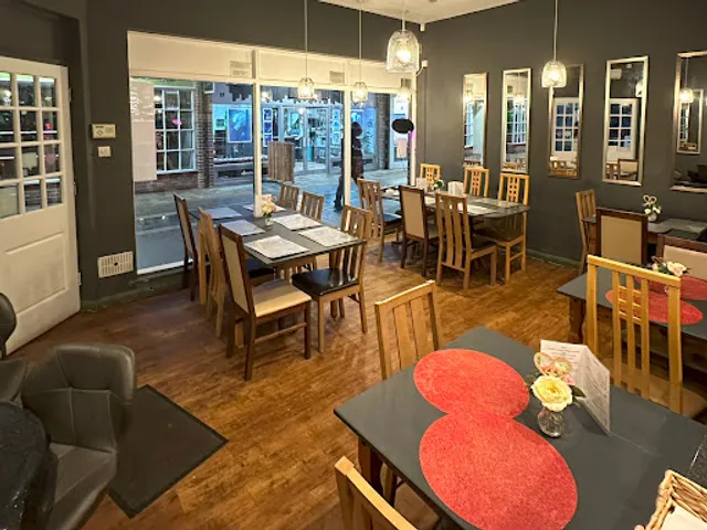 Srishti’s Kitchen(An Indian Experience!)