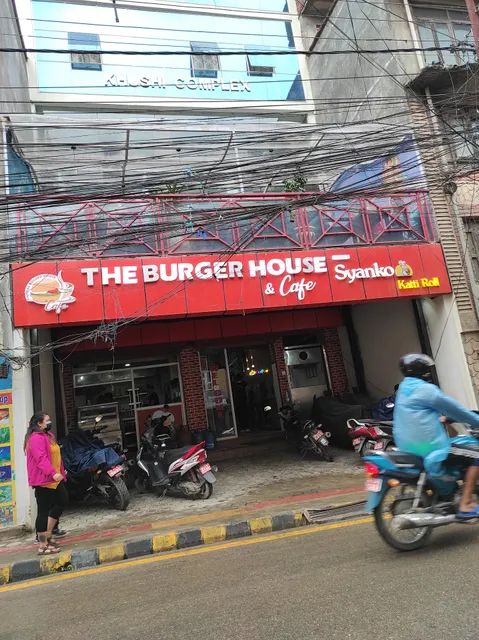 Capital Burger House & Cafe
