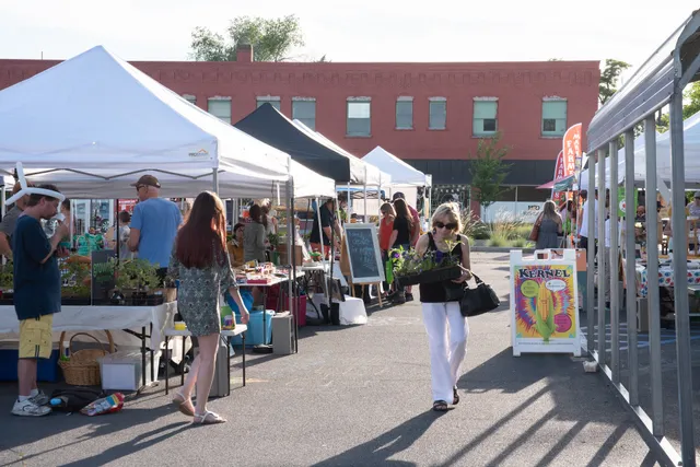 Emerson-Garfield Farmers' Market