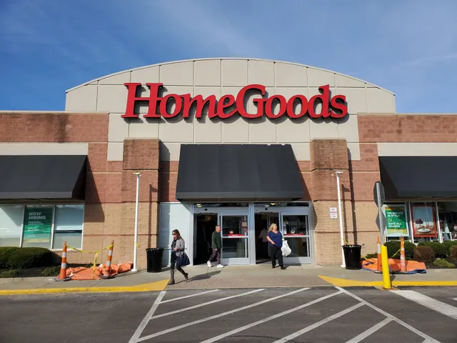 Creekside Commons Shopping Center