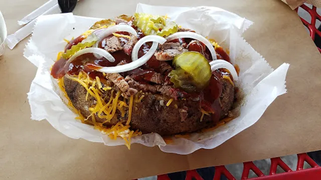 Rudy's "Country Store" and Bar-B-Q