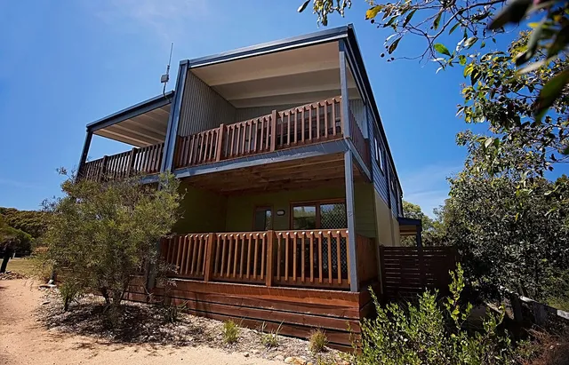 Lakes Beachfront Holiday Park