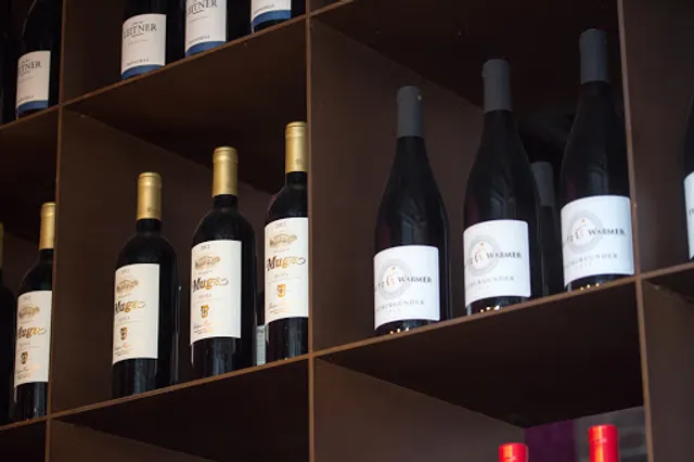 Loft’s Bar Bistro Steakhaus