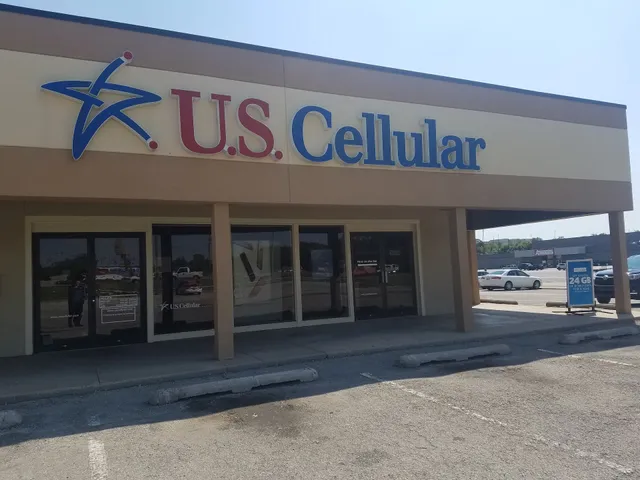 UScellular & T-Mobile
