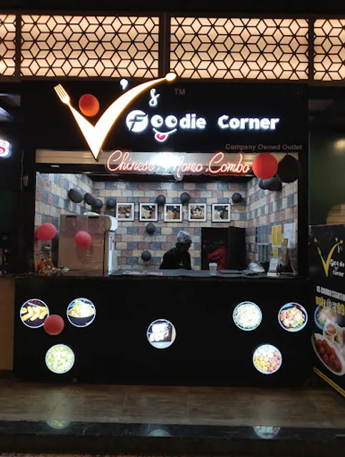 Vs Foodie Corner Bhopal