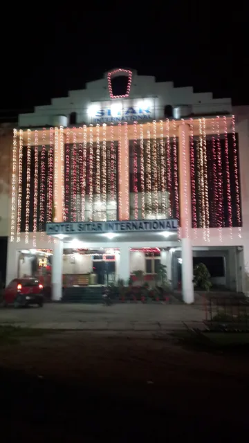 OYO 37021 Hotel Sitar International